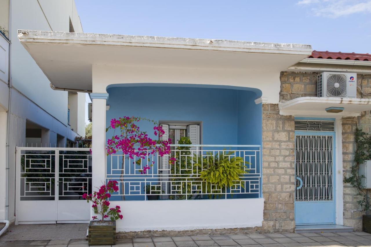 Вилла Ανακαινισμενη Μονοκατοικια 125 Τμ Στο Κεντρο Με Κηπο Missolonghi Экстерьер фото